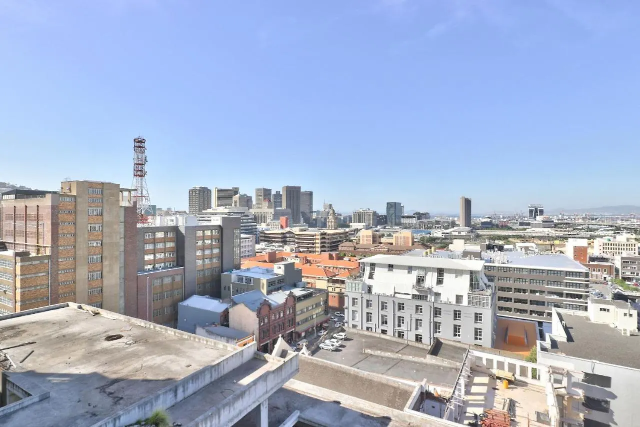 140I Four Seasons Apartment Cape Town